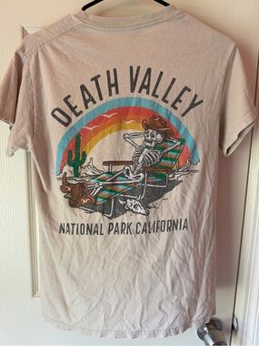 Retrofit Death Valley National Park California Beige Mens Graphic Tee